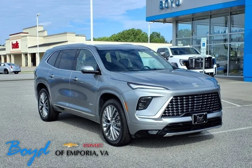 2025 Buick Enclave Avenir photo 1