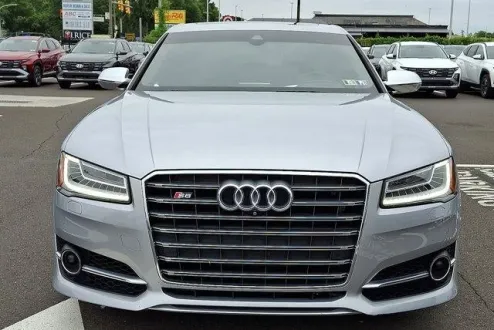 2016 Audi S8 4.0T photo 2