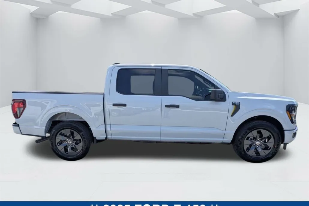 2025 Ford F-150 STX photo 1