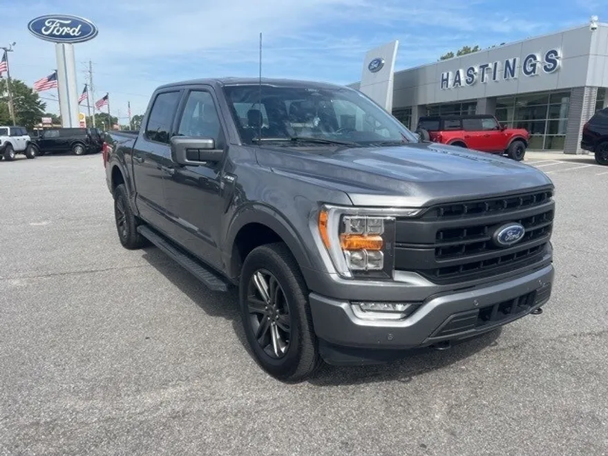 2022 Ford F-150 Lariat photo 1