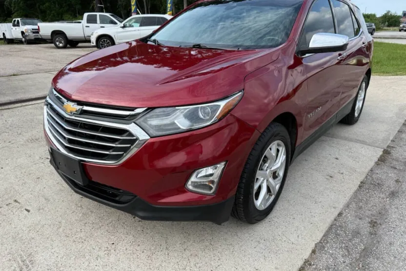 2019 Chevrolet Equinox Premier photo 1