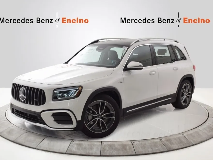 2025 Mercedes Benz GLB AMG 35 photo 1