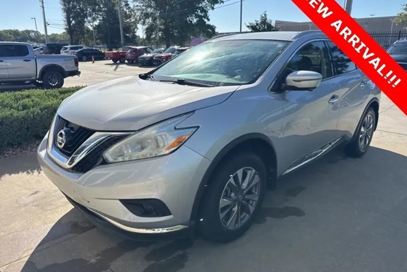 2017 Nissan Murano SL photo 1