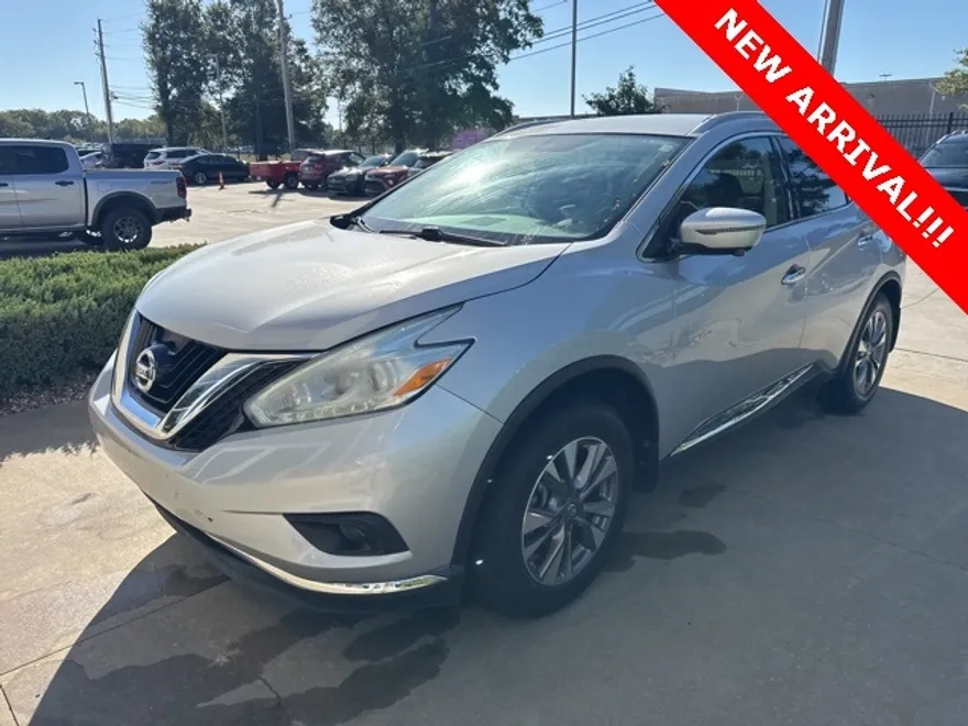 2017 Nissan Murano SL photo 1