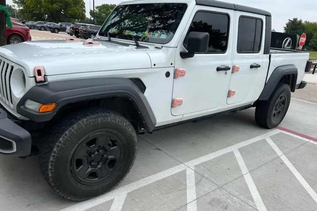 2023 Jeep Gladiator Sport photo 1