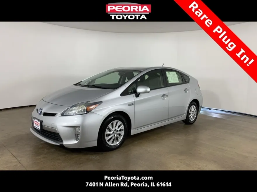 2014 Toyota Prius Plug-in Base photo 1