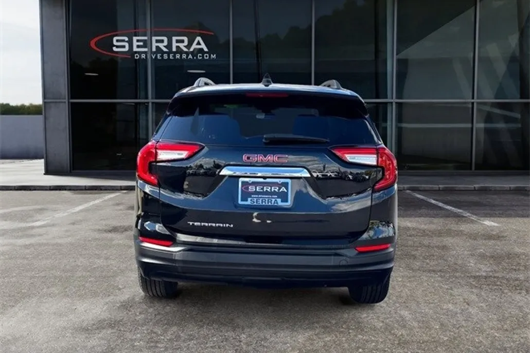 2022 Gmc Terrain SLE photo 1
