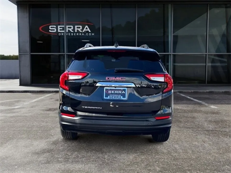 2022 Gmc Terrain SLE photo 1