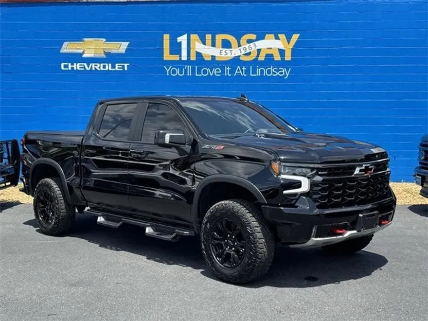 2023 Chevrolet Silverado 1500 ZR2 photo 1