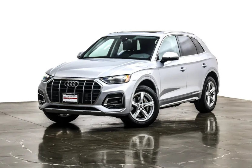2022 Audi Q5 Premium 40 TFSI photo 1
