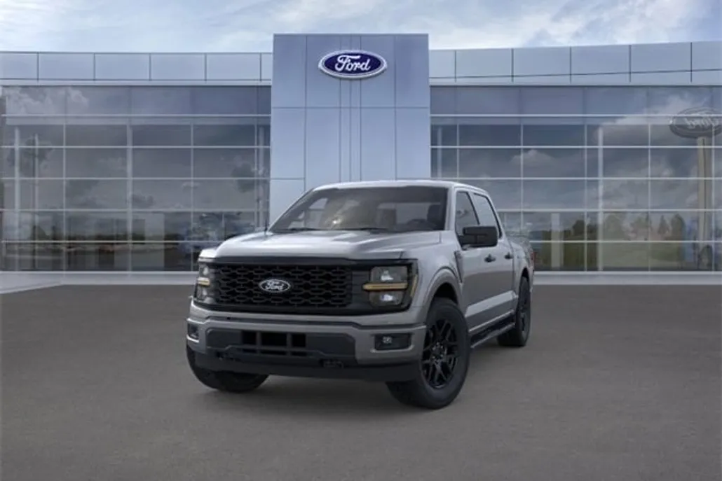 2025 Ford F-150 STX photo 1