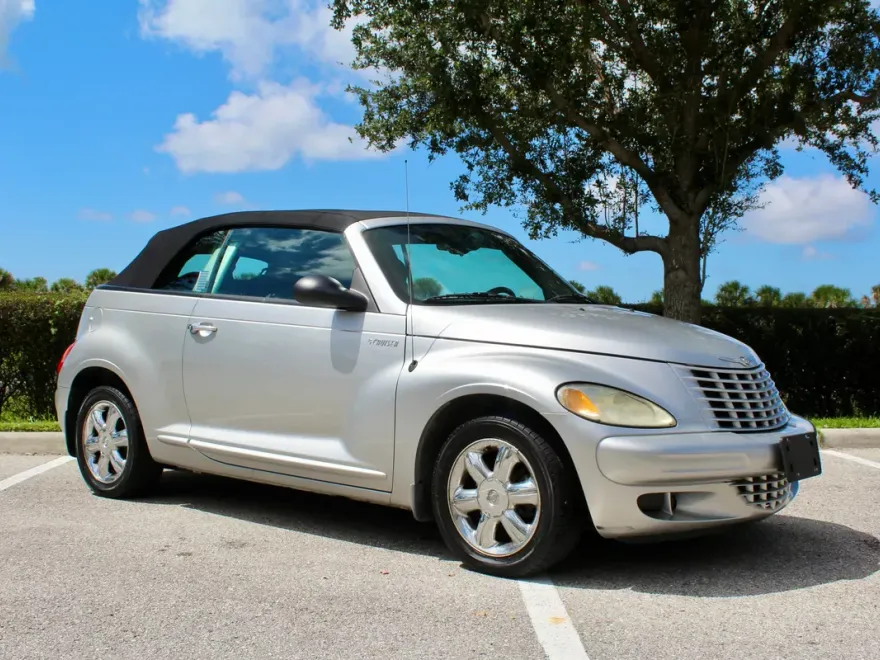 2005 Chrysler PT Cruiser photo 1