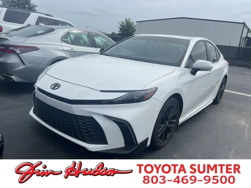 2025 Toyota Camry XSE photo 1