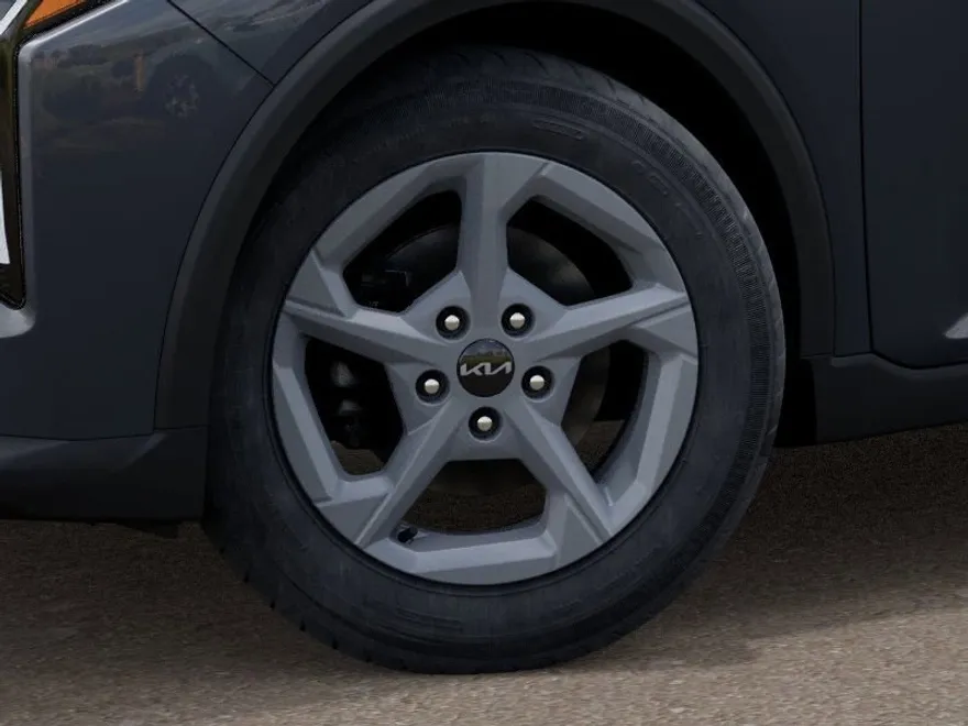 2025 Kia K4 LXS photo 1