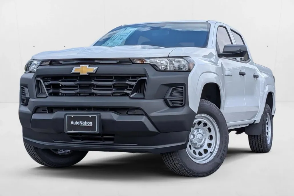 2026 Chevrolet Colorado Work Truck photo 1