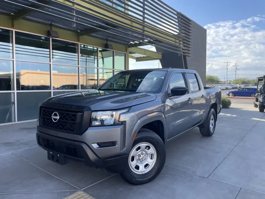 2022 Nissan Frontier S photo 1