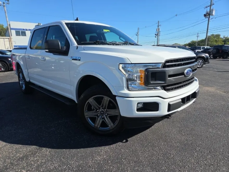 2020 Ford F-150 XLT photo 1