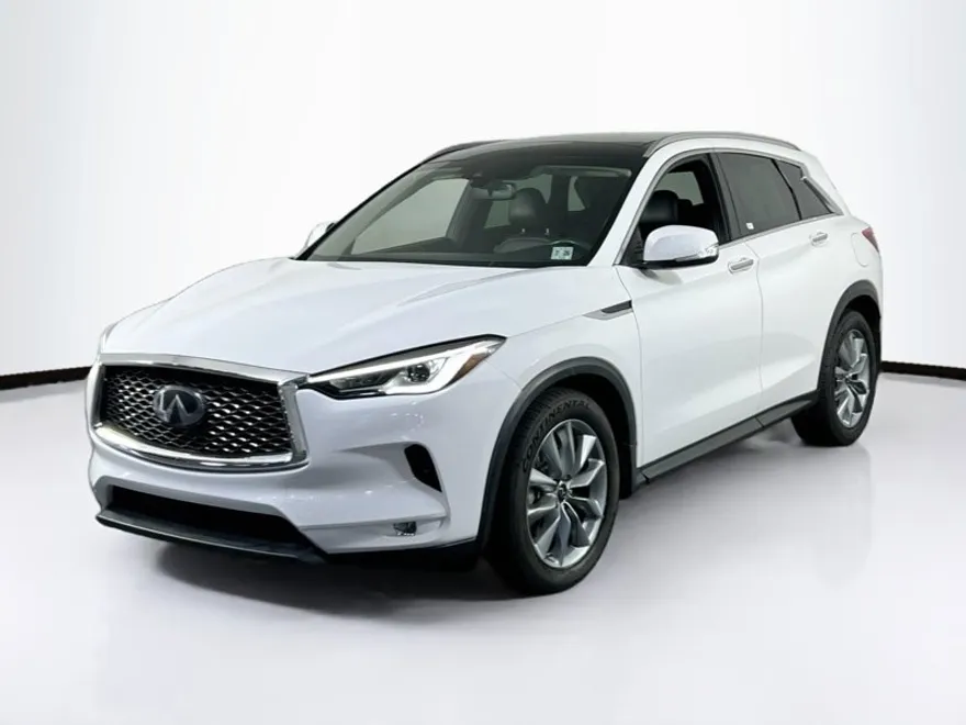 2021 Infiniti QX50 Luxe photo 1
