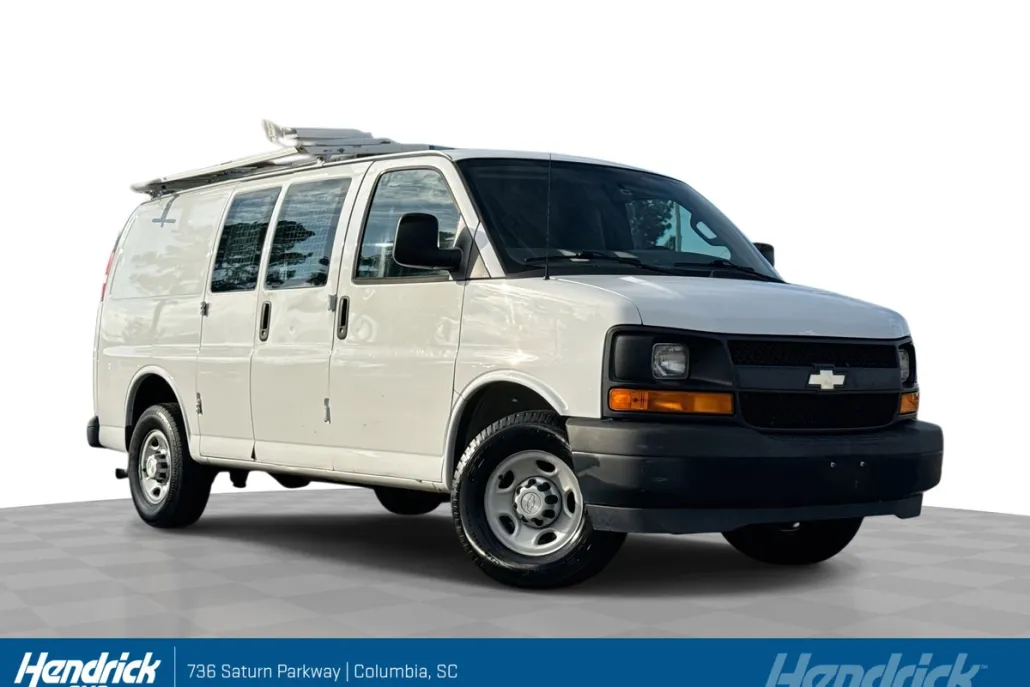 2017 Chevrolet Express Cargo 2500 photo 1