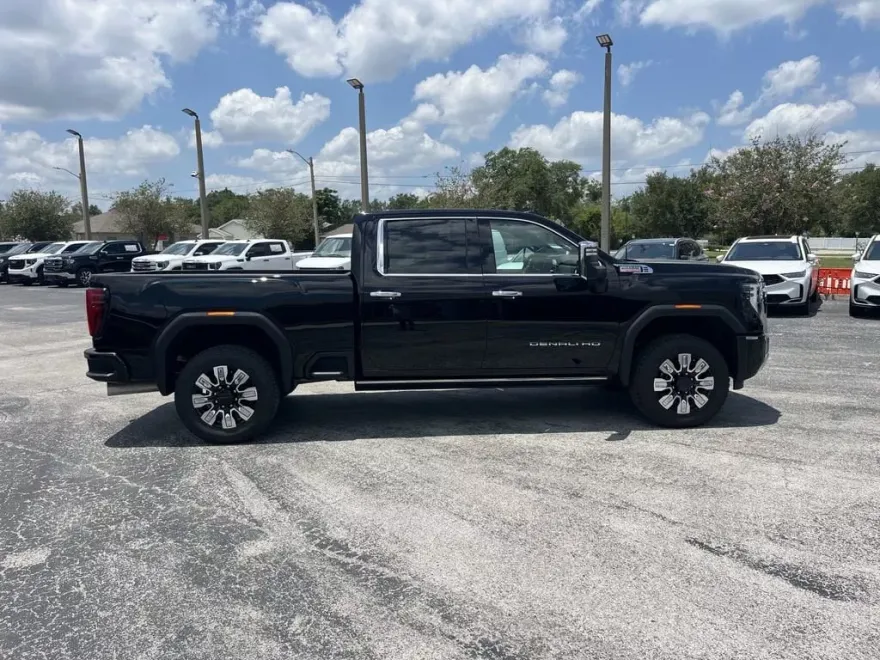 2025 Gmc Sierra 2500 HD Denali photo 1