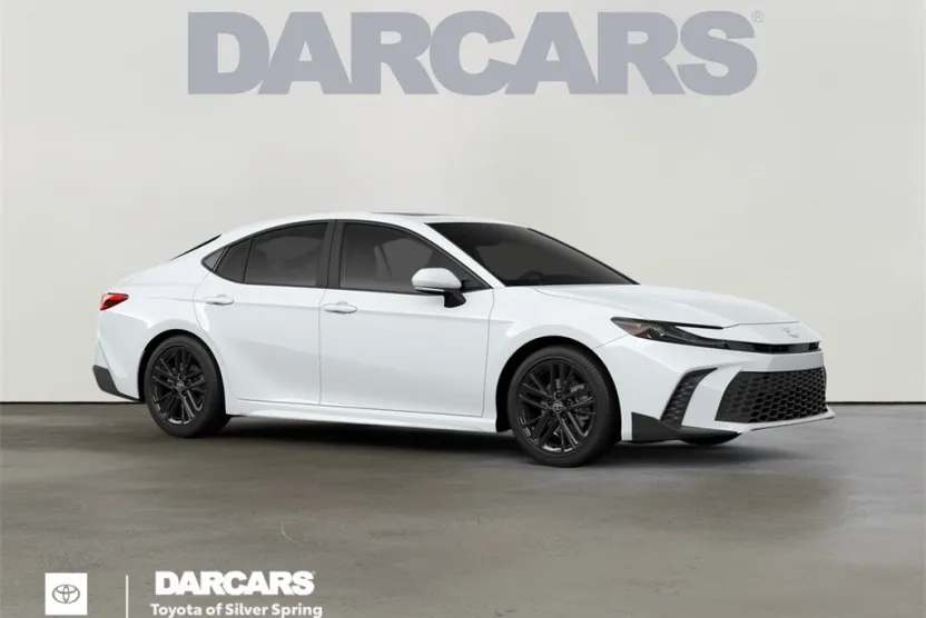 2026 Toyota Camry SE photo 1