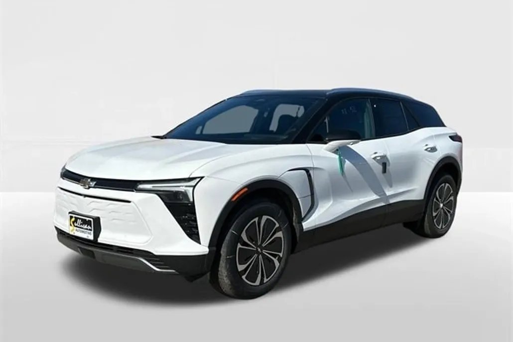 2025 Chevrolet Blazer EV photo 1