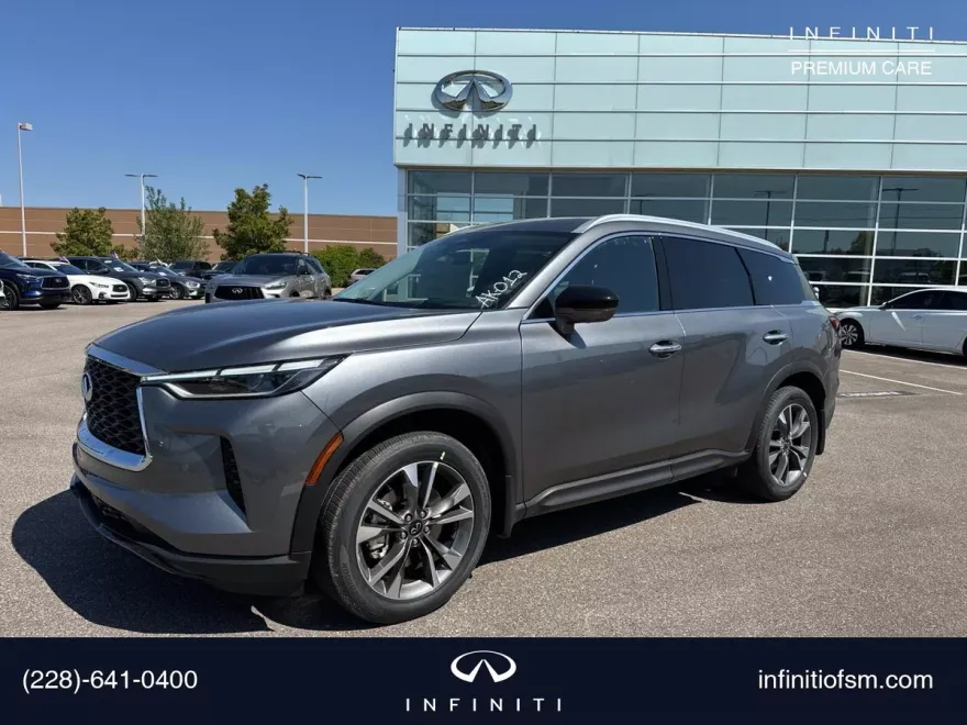 2025 Infiniti QX60 Luxe photo 1