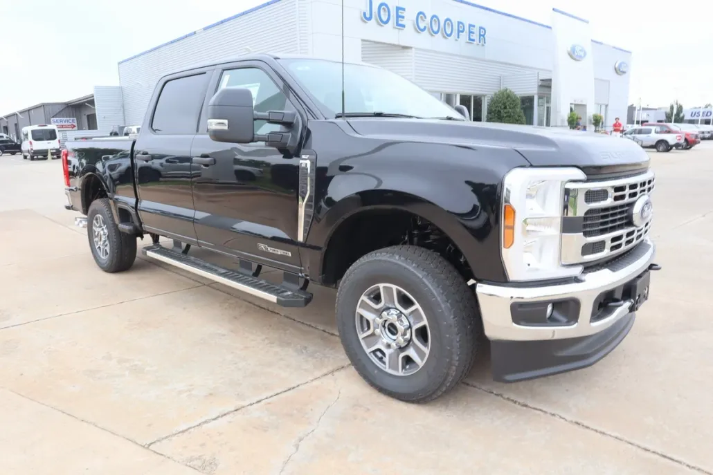 2025 Ford F-250 XLT photo 1