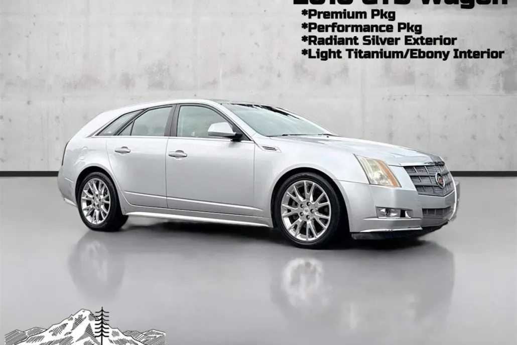 2010 Cadillac CTS Wagon Premium photo 1