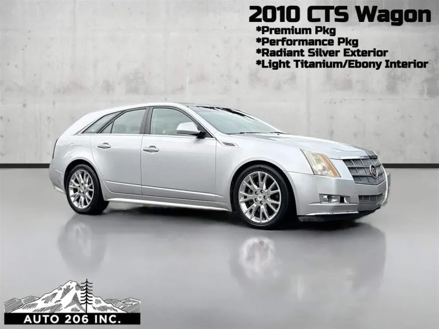 2010 Cadillac CTS Wagon Premium photo 1