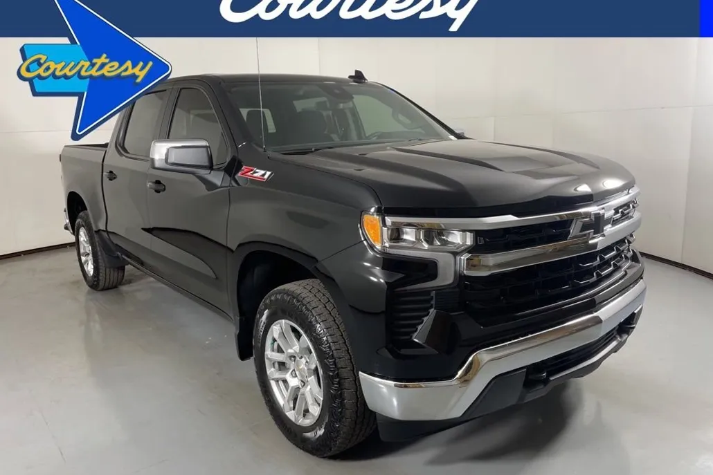 2026 Chevrolet Silverado 1500 LT photo 1