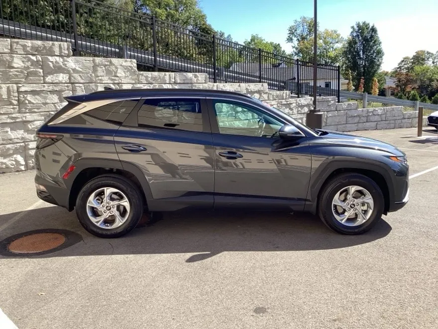 2023 Hyundai Tucson SEL photo 1