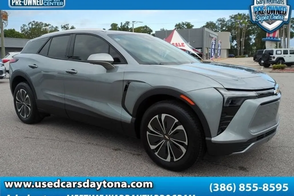 2024 Chevrolet Blazer EV photo 1