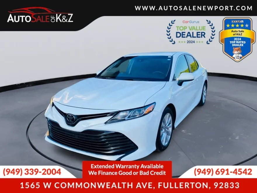 2018 Toyota Camry LE SE photo 1