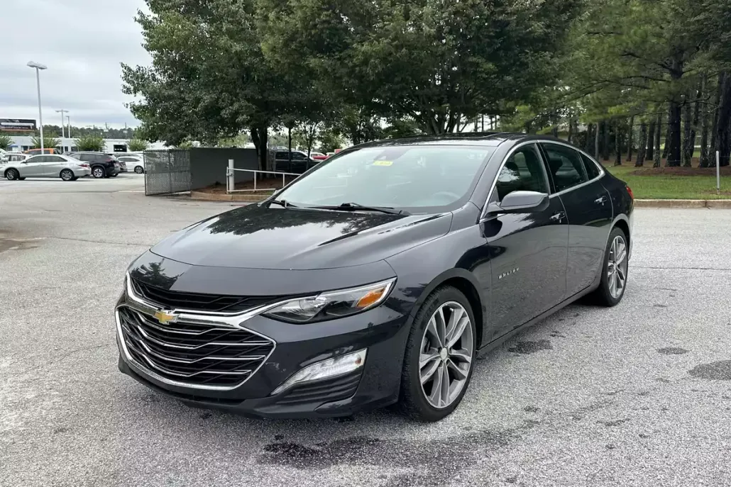 2023 Chevrolet Malibu 1LT photo 1