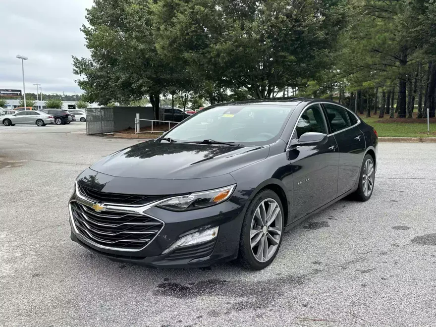 2023 Chevrolet Malibu 1LT photo 1