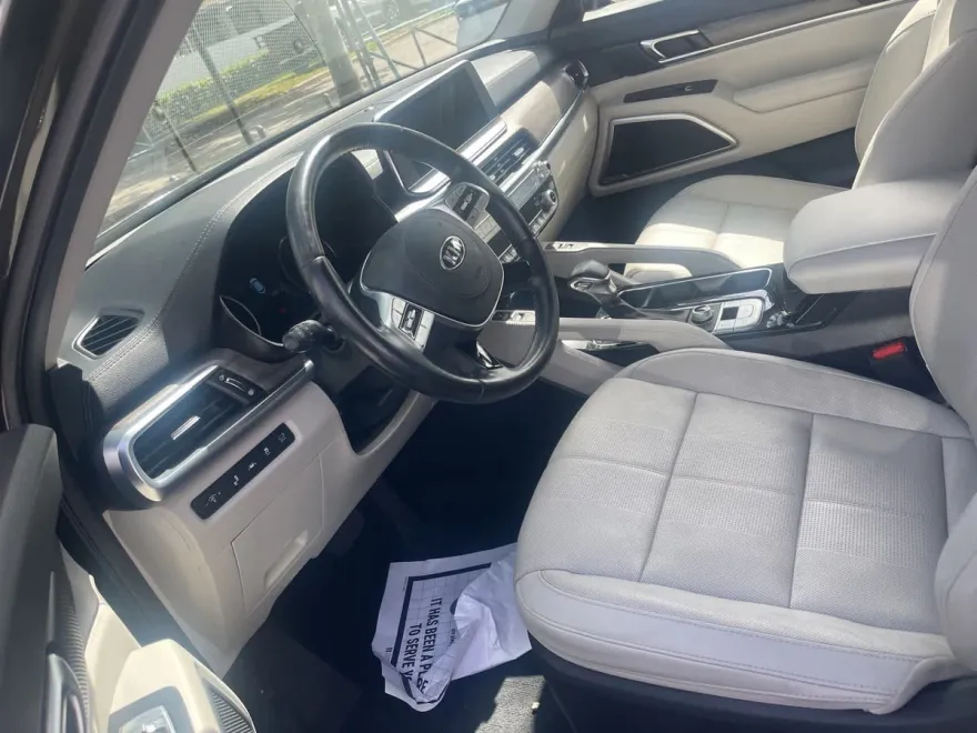 2021 Kia Telluride EX photo 1