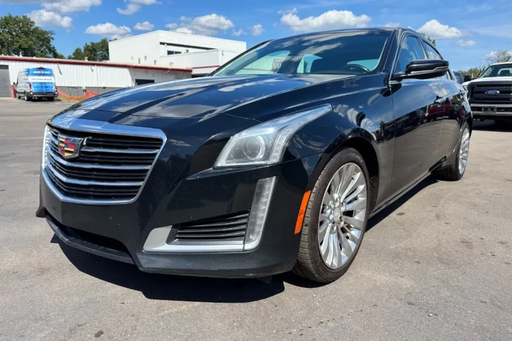 2016 Cadillac CTS Sedan Luxury photo 1