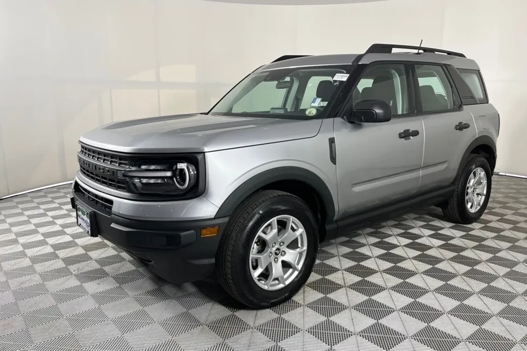 2022 Ford Bronco Sport Base photo 1