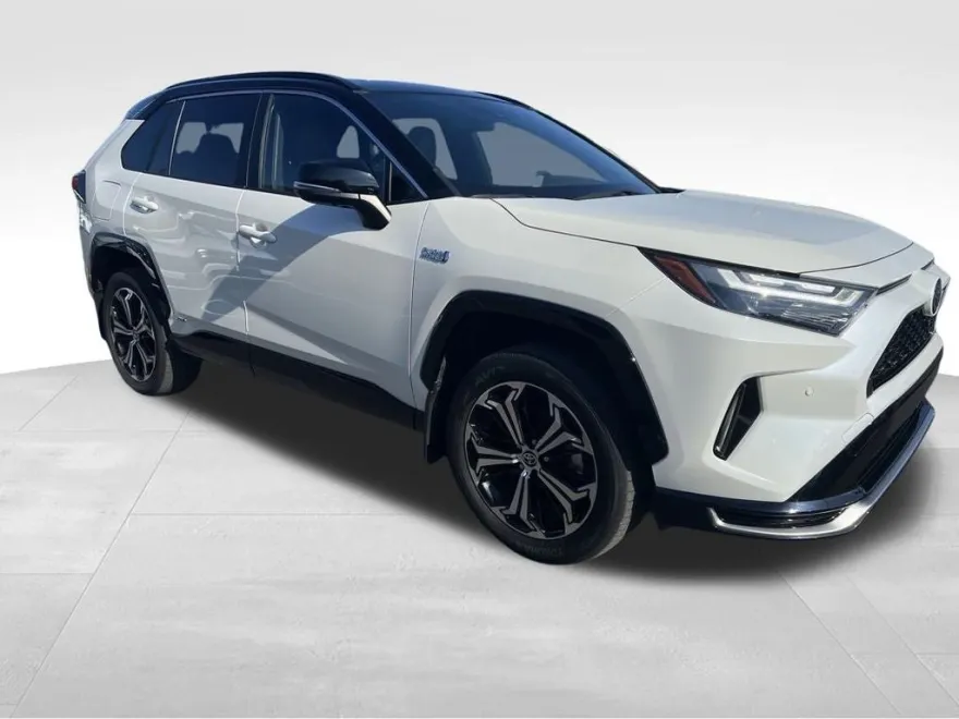 2022 Toyota RAV4 Prime XSE Premium photo 1