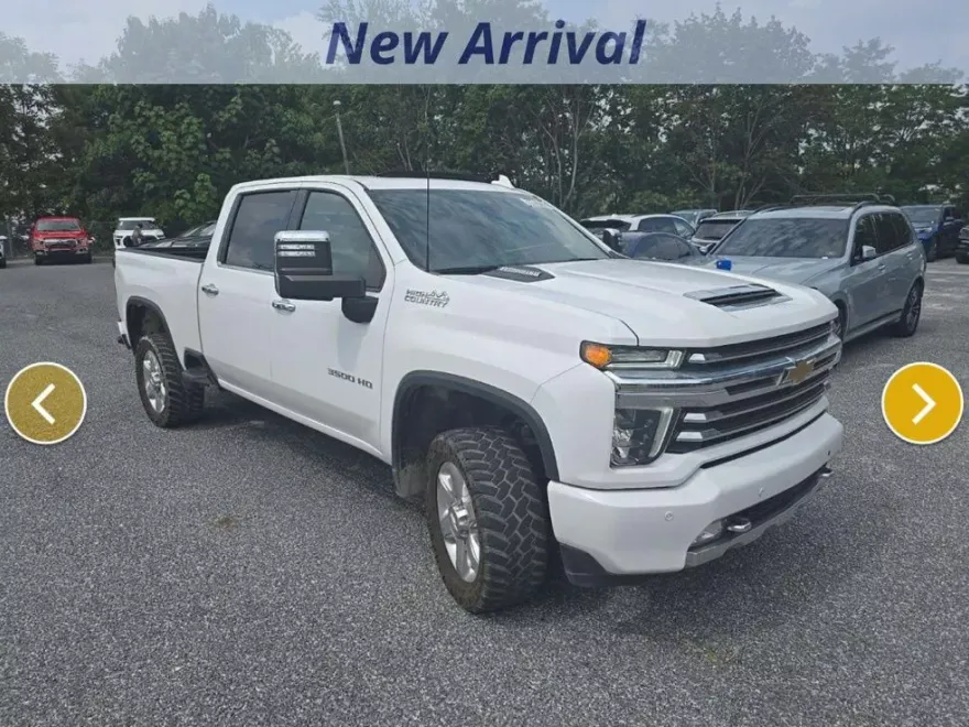 2023 Chevrolet Silverado 3500HD High Country photo 1