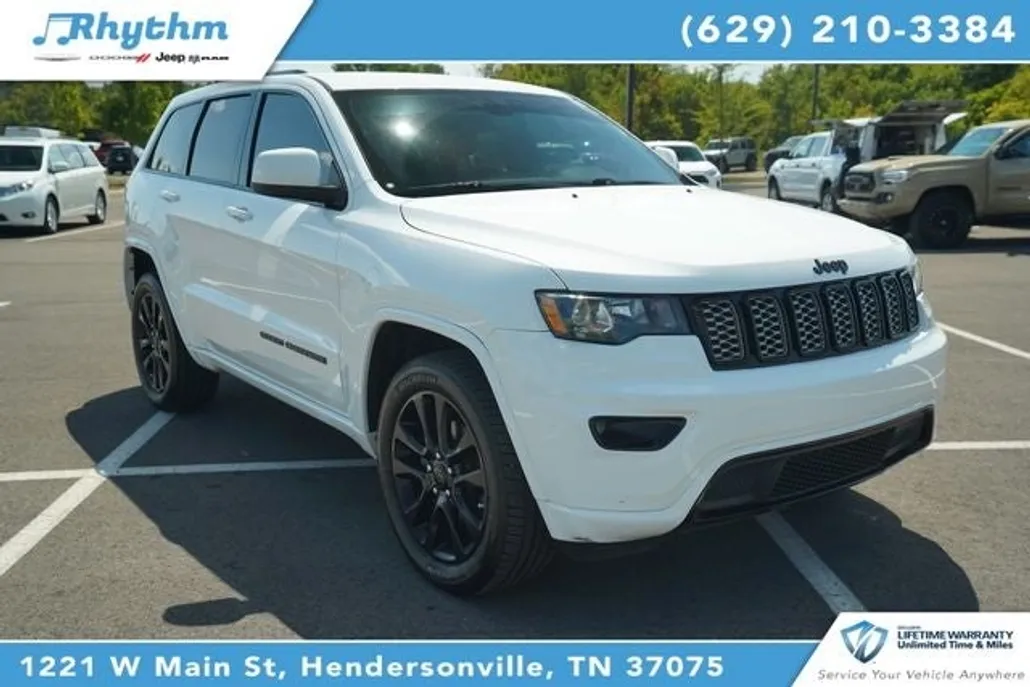 2018 Jeep Grand Cherokee Altitude photo 1