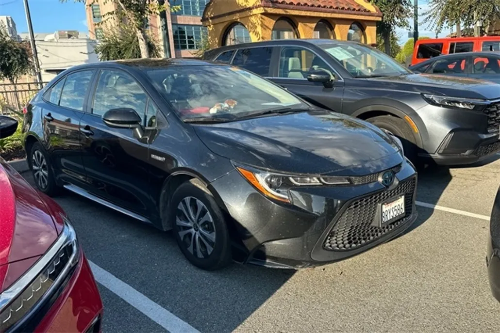 2021 Toyota Corolla Hybrid LE photo 1
