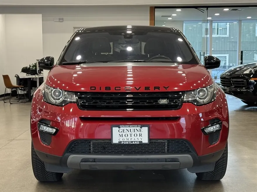 2017 Land Rover Discovery Sport HSE photo 1