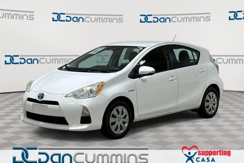 2012 Toyota Prius C Two photo 1