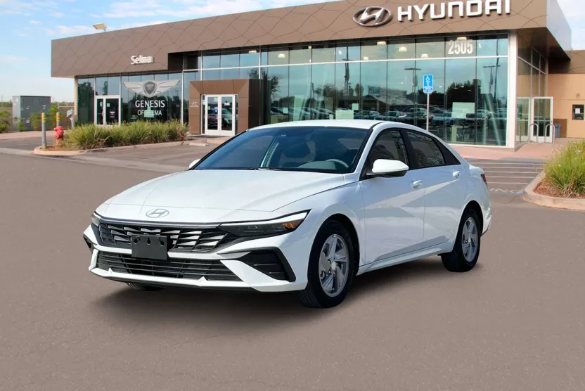 2025 Hyundai Elantra SE photo 1