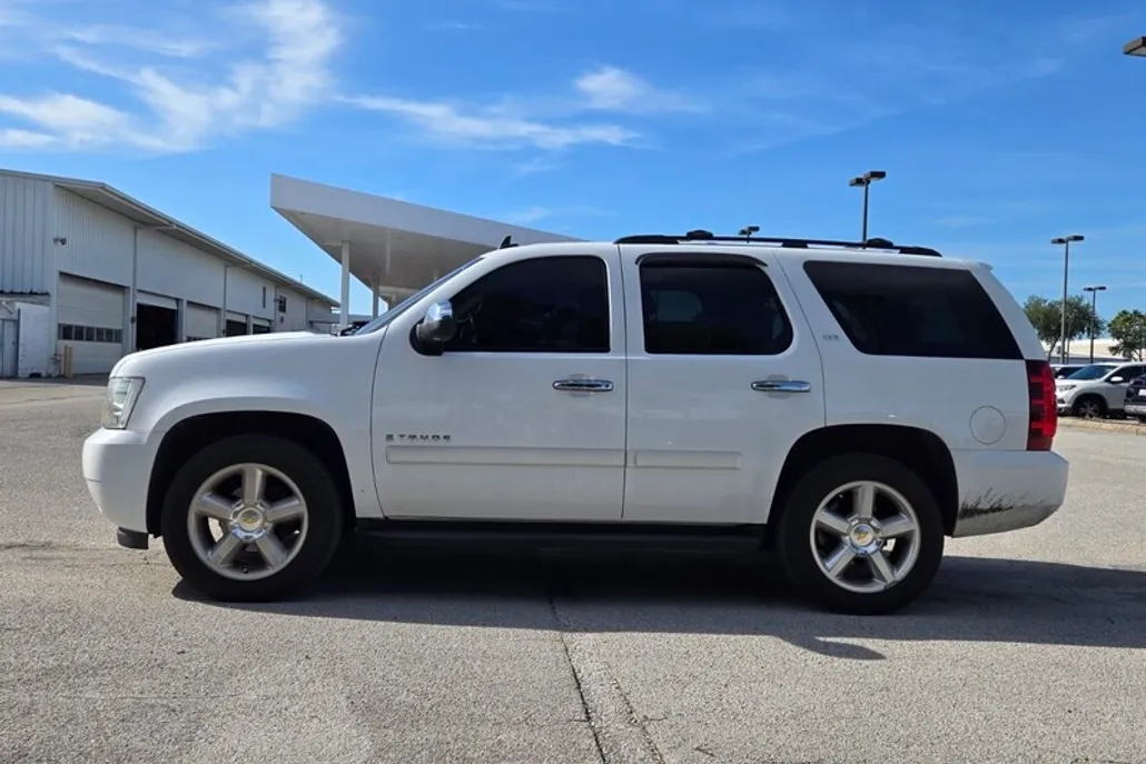2007 Chevrolet Tahoe LTZ photo 1