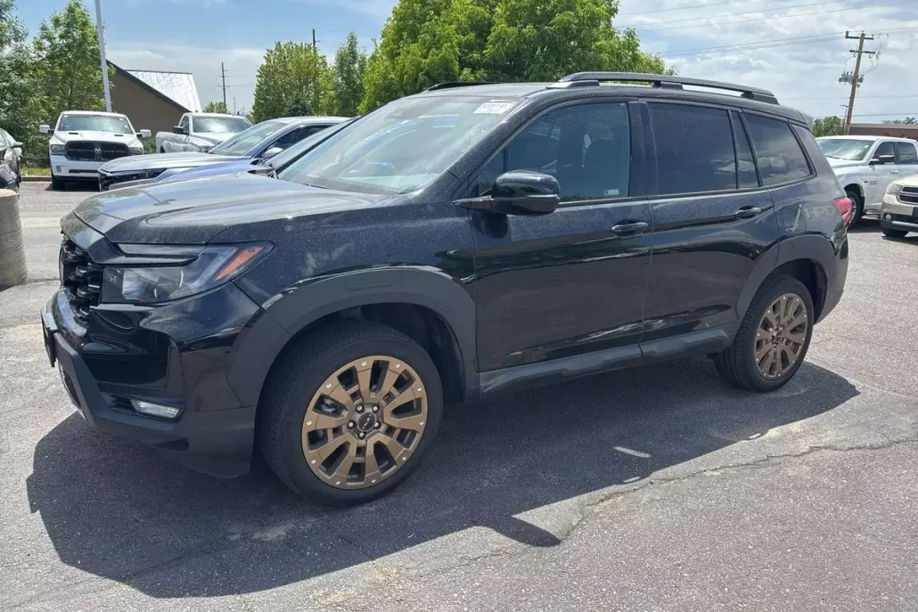 2022 Honda Passport Elite photo 1