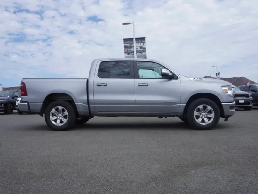 2024 Ram 1500 Laramie photo 1