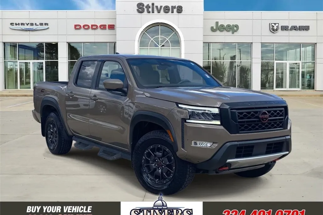 2023 Nissan Frontier PRO-4X photo 1